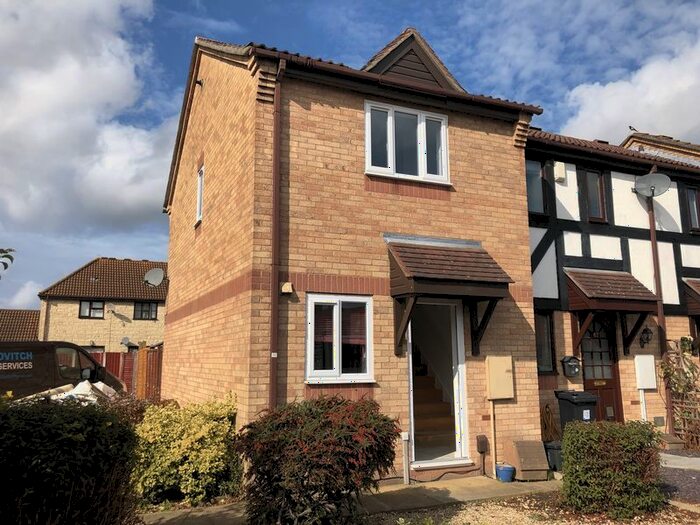 2 Bedroom End Of Terrace House To Rent In Meadow Way, Bradley Stoke, Bristol, BS32