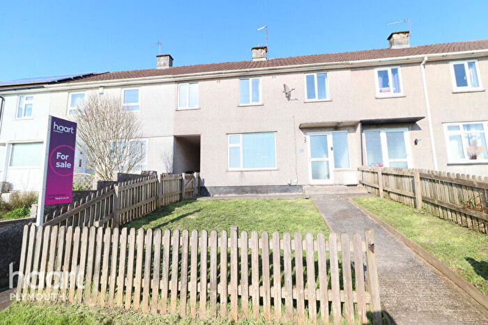 3 Bedroom Terraced House For Sale In Budshead Road, Plymouth, PL5