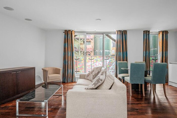 1 Bedroom Apartment To Rent In Islington On The Green, A Islington Green, London, N1