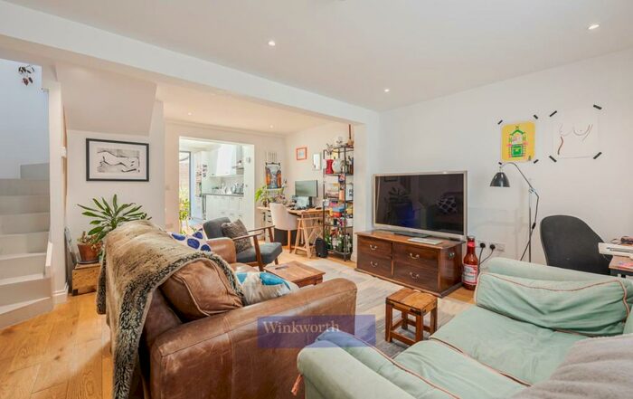 2 Bedroom Terraced House To Rent In Windmill Row, SE11