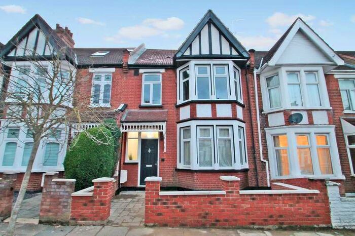 4 Bedroom Property To Rent In Devonshire Road, Harrow, HA1
