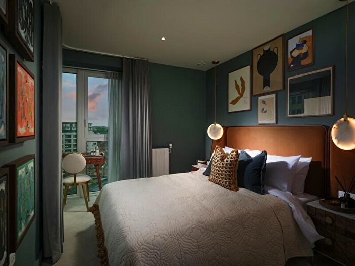 2 Bedroom Apartment For Sale In Royal Arsenal Riverside, London, SE18