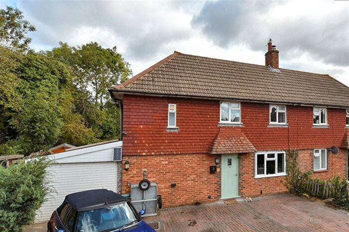 2 Bedroom Semi-Detached House For Sale In Shamrock Close, Fetcham, Surrey, KT22