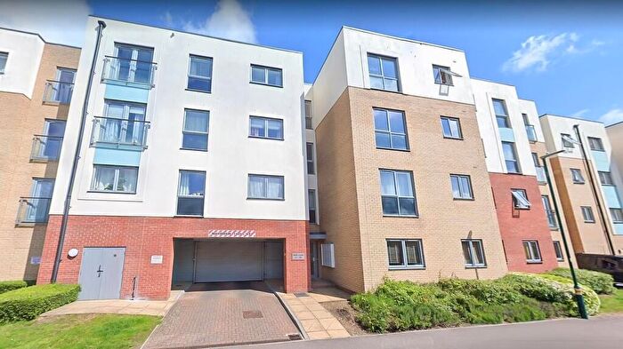 2 Bedroom Apartment To Rent In Holly Court, Stevenage, SG1