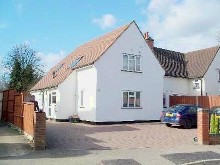 1 Bedroom Flat To Rent In The Oval, Guildford, GU2