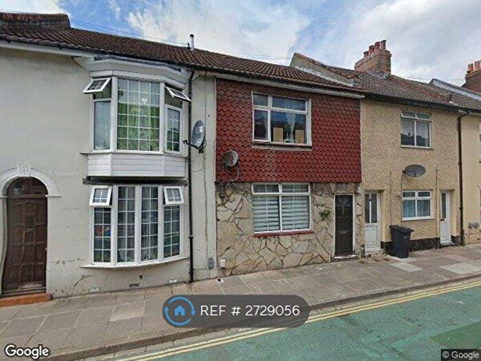 3 Bedroom Terraced House To Rent In Twyford Avenue, Portsmouth, PO2