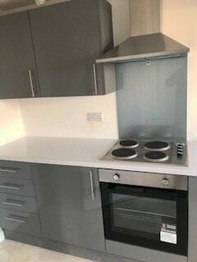 2 Bedroom Apartment To Rent In Swansea Road, Waunarlwydd, SA5