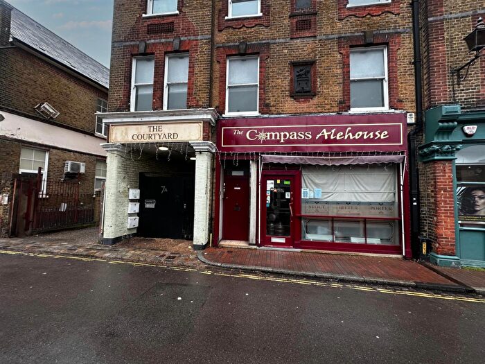 2 Bedroom Apartment To Rent In Manor Road, Gravesend, DA12