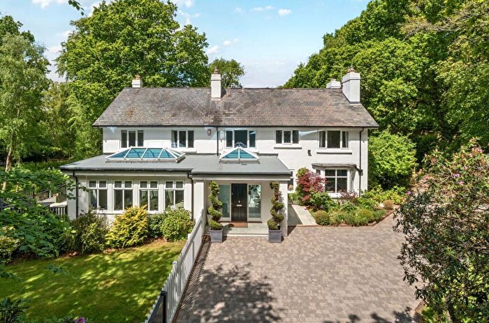 5 Bedroom Detached House For Sale In Higher Marley Road, Exmouth, EX8