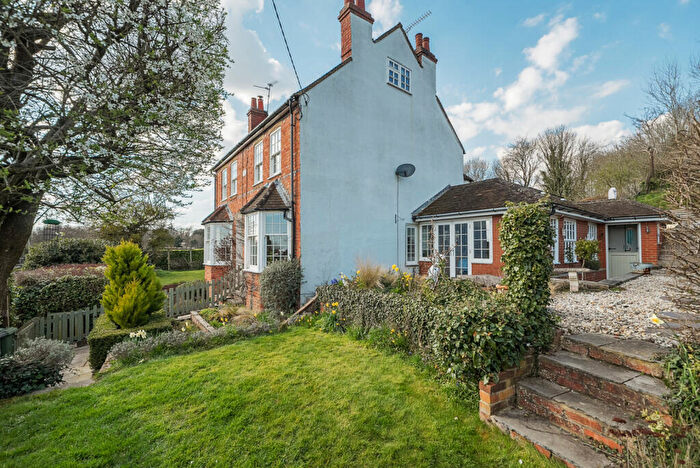3 Bedroom Semi-Detached House For Sale In Spring Cottages, Knowl Hill Common, Knowl Hill, Berkshire, RG10