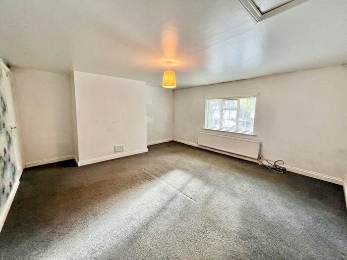 2 Bedroom Detached House For Sale In Goosehouse Green, Romiley, SK6