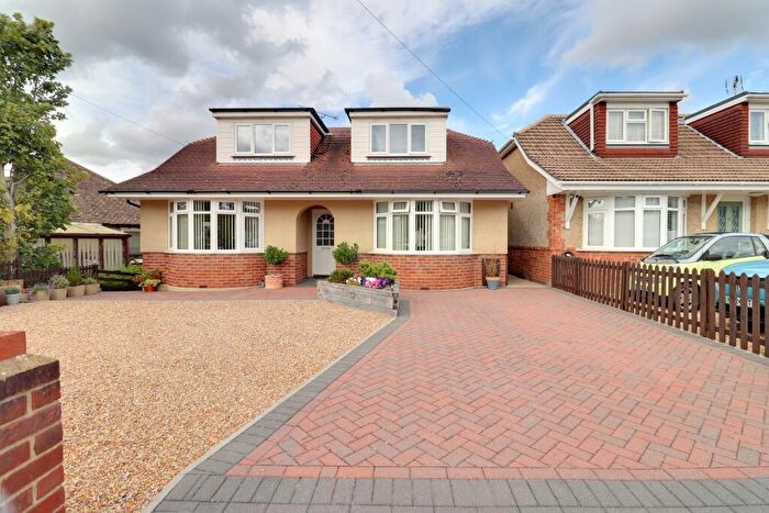 3 Bedroom Detached House For Sale In Alameda Road, Purbrook, PO7