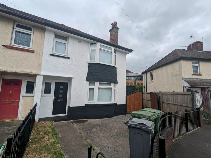 3 Bedroom End Of Terrace House To Rent In Whitaker Road, Splott, Cardiff, CF24