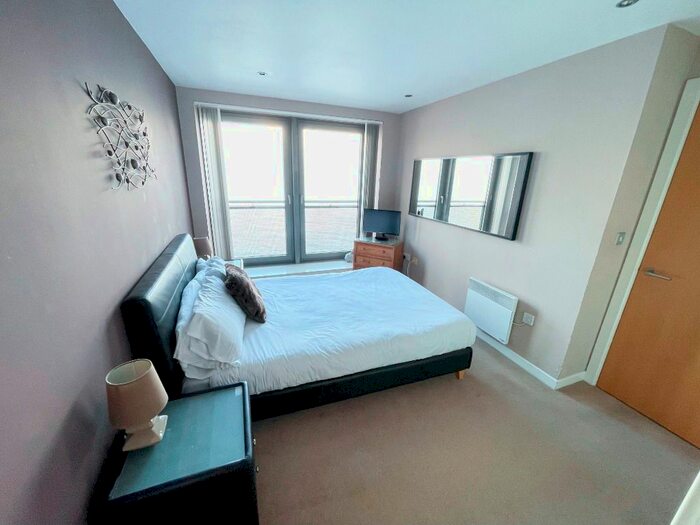 2 Bedroom Flat To Rent In Western Harbour Breakwater, Newhaven, Edinburgh, EH6