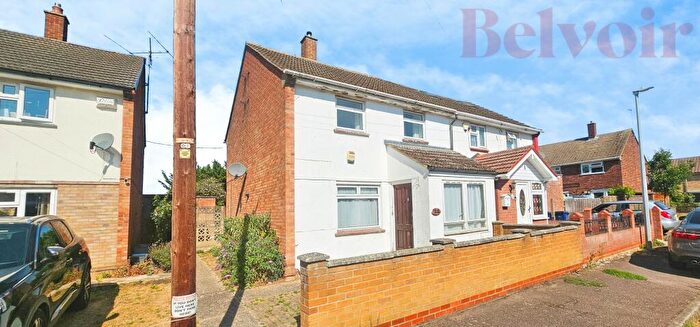 2 Bedroom Semi-Detached House For Sale In Jermyn Close, Cambridge, CB4