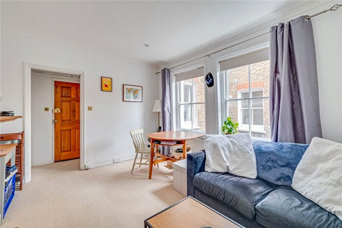 1 Bedroom Flat To Rent In Stephendale Road, Fulham, London, SW6