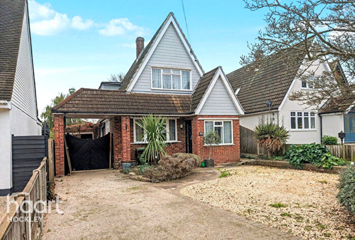 3 Bedroom Detached House For Sale In Stanley Road, Rochford, SS4