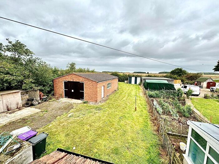 2 Bedroom Semi-Detached House For Sale In Sea Dyke Way, Marshchapel, DN36