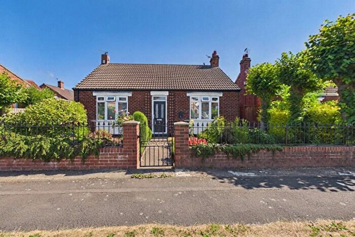 2 Bedroom Bungalow For Sale In Golf Course Road, Houghton Le Spring, DH4