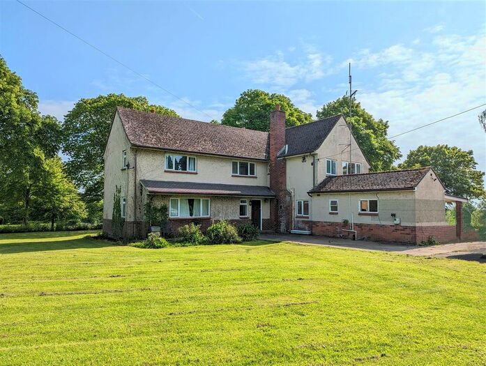 4 Bedroom Detached House To Rent In Dewstow Farmhouse, Dewstow Road, Caldicot, NP26