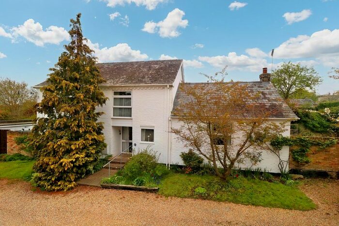 3 Bedroom Detached House For Sale In High Street, Swaffham Prior, CB25