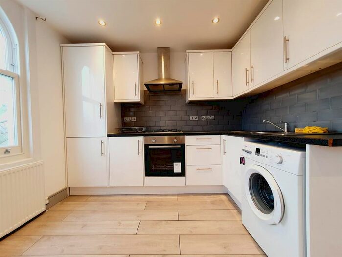 1 Bedroom Flat To Rent In Urswick Road, London, E9