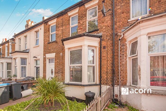 4 Bedroom Terraced House To Rent In Thornton Heath, CR7