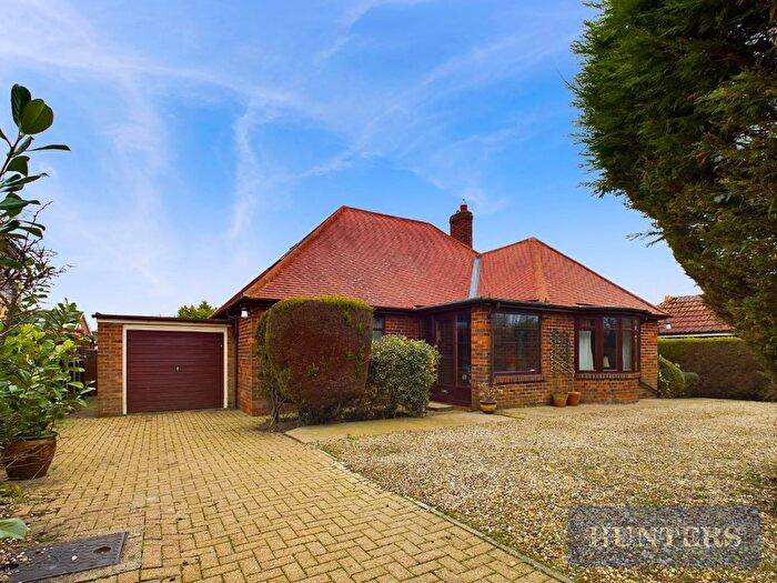 3 Bedroom Detached Bungalow For Sale In Carr House Lane, Cayton, Scarborough, YO11