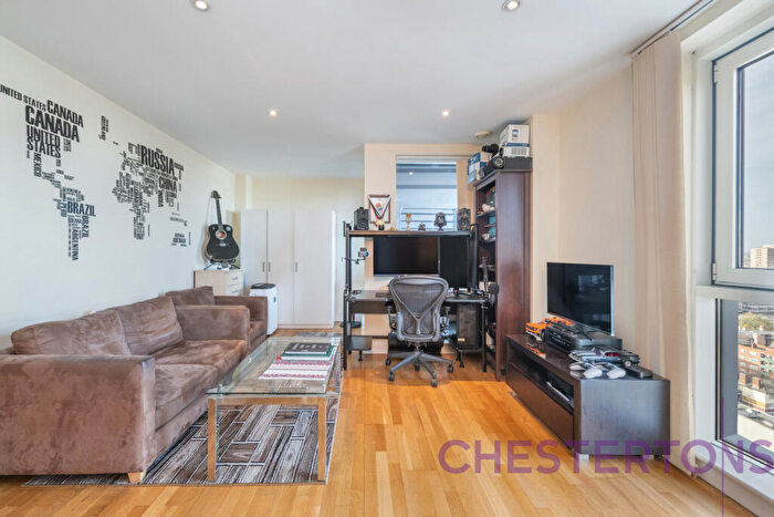 1 Bedroom Flat To Rent In Wharfside Point South, Prestons Road, E14