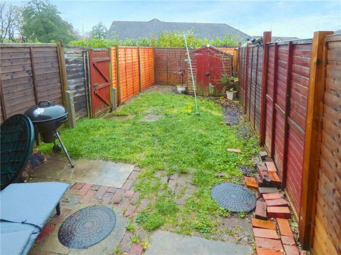 1 Bedroom End Of Terrace House For Sale In Radley Close, Hedge End, Southampton, SO30