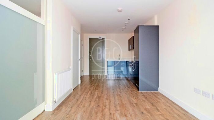 1 Bedroom Studio To Rent In Peninsula Quay, Victory Pier, Gillingham, ME7