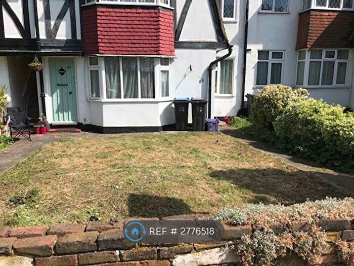 2 Bedroom Maisonette To Rent In Tudor Drive, Morden, SM4