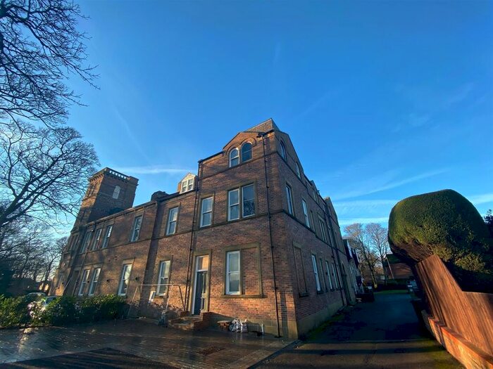 2 Bedroom Flat To Rent In Preston Towers, Preston Road, North Shields NE29