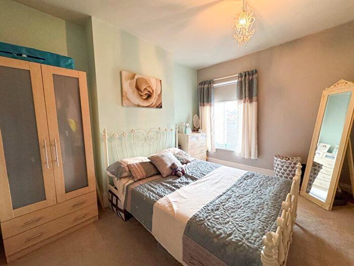 3 Bedroom Terraced House For Sale In Blundell Avenue, Cleethorpes, DN35