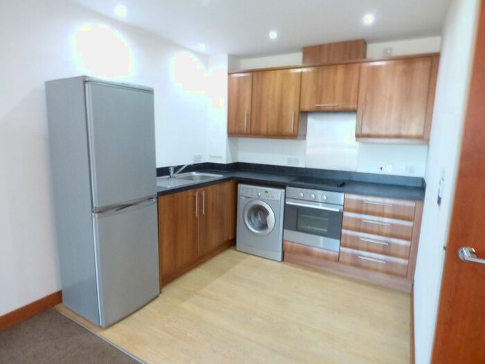 1 Bedroom Flat To Rent In Kenway, Southend-On-Sea, SS2