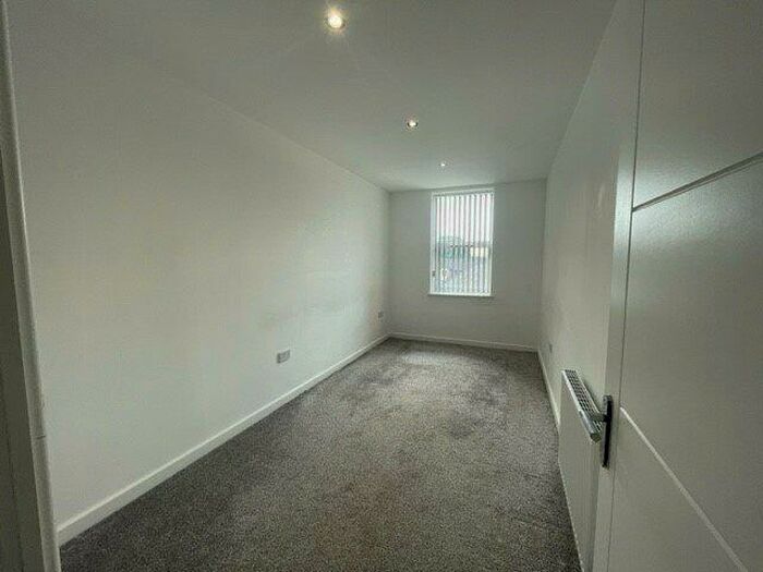 2 Bedroom Flat To Rent In Sumner House, St Thomas's Road, Chorley, PR7