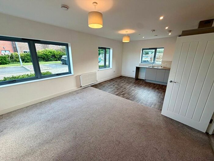 2 Bedroom Flat To Rent In Sea Road, Westgate-On-Sea, CT8