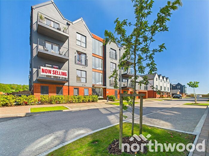 2 Bedroom Flat For Sale In The Pembridge, Chilmington Lakes, Ashford, TN23