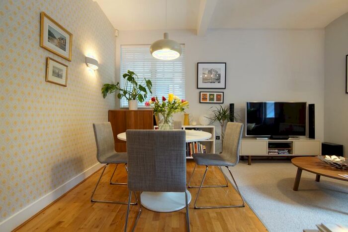 1 Bedroom Apartment To Rent In The Tower, Bath Street, City Centre, BS1