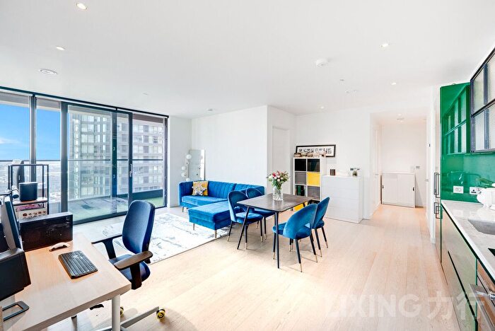 2 Bedroom Flat For Sale In Wards Place, Canary Wharf, E14