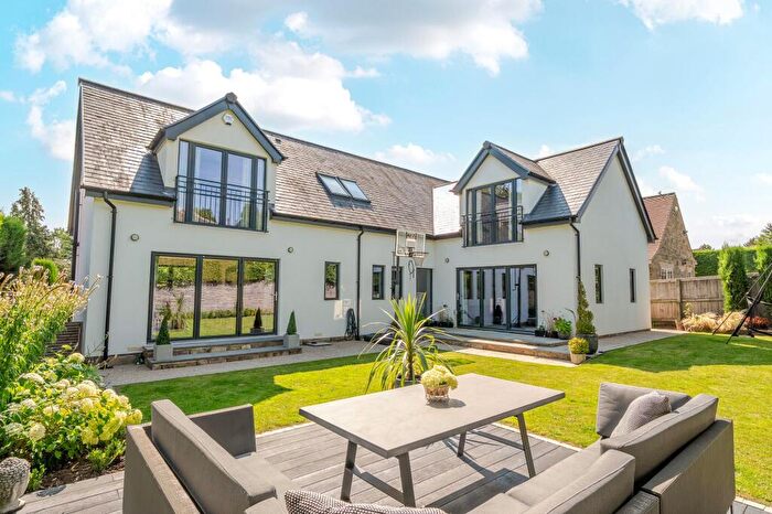 4 Bedroom Detached House For Sale In Lands Lane, Knaresborough, HG5