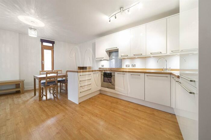 2 Bedroom Apartment To Rent In Upper Marshall Street, Birmingham, B1
