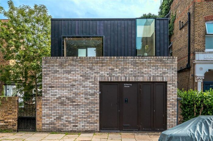 2 Bedroom Detached House To Rent In Adolphus Road, London, N4