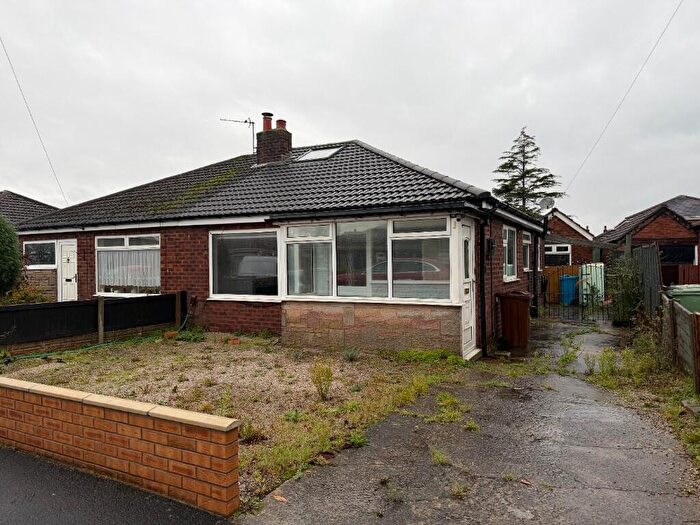 2 Bedroom Semi-Detached Bungalow For Sale In Ribble Close, PR4