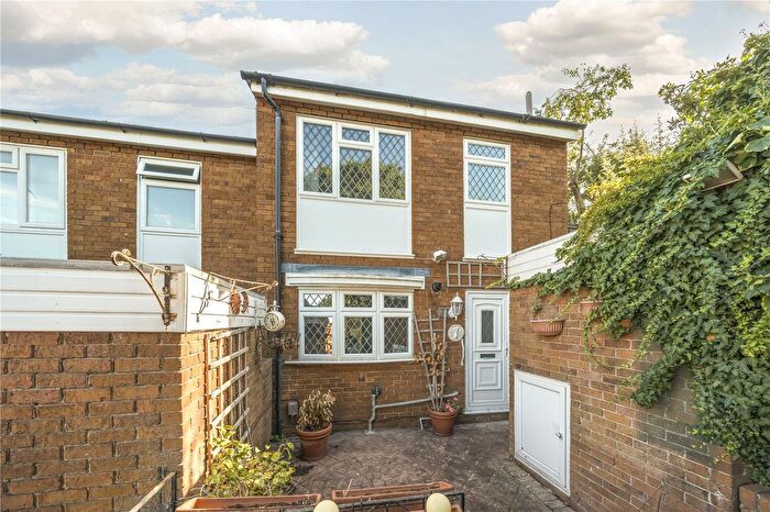 3 Bedroom End Of Terrace House For Sale In Webb Road, Blackheath, SE3