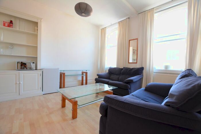 2 Bedroom Flat To Rent In The Mills Building, Plumptre Street, NG1