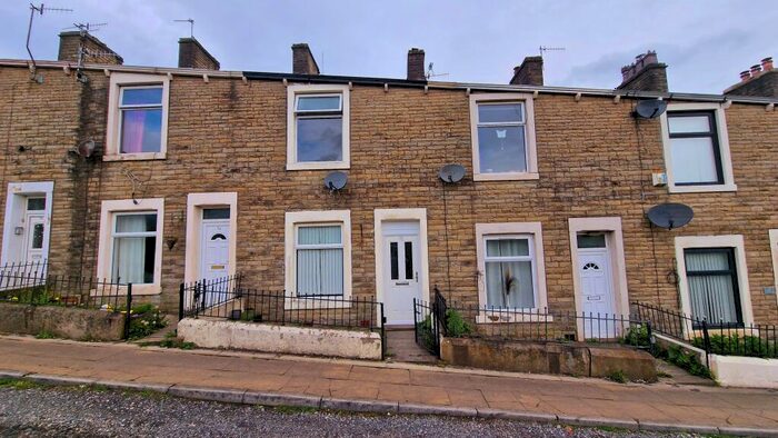 3 Bedroom House To Rent In Hopwood Street, BB5