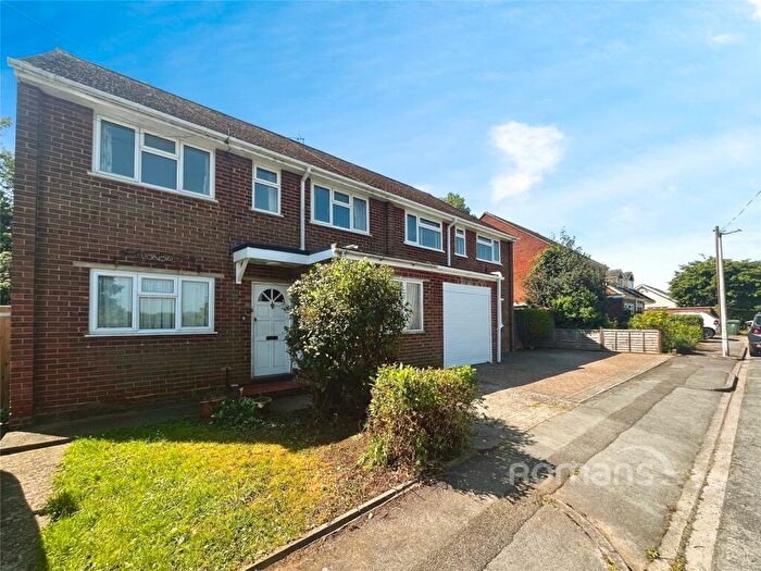 4 Bedroom Semi-Detached House For Sale In Firs Lane, Maidenhead, Berkshire, SL6