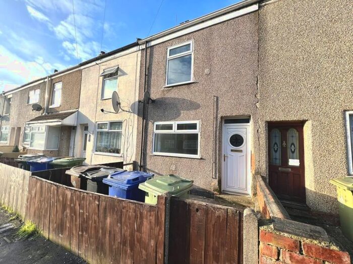 3 Bedroom Terraced House To Rent In Convamore Road, Grimsby, DN32