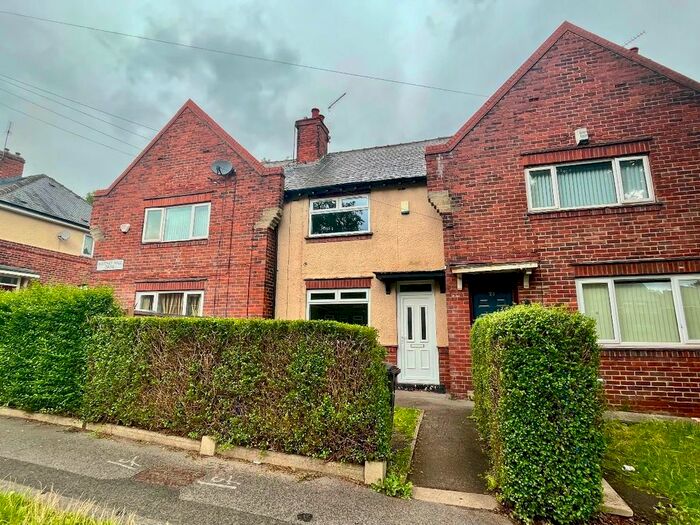 2 Bedroom Terraced House To Rent In Southey Hall Drive, Sheffield, S5